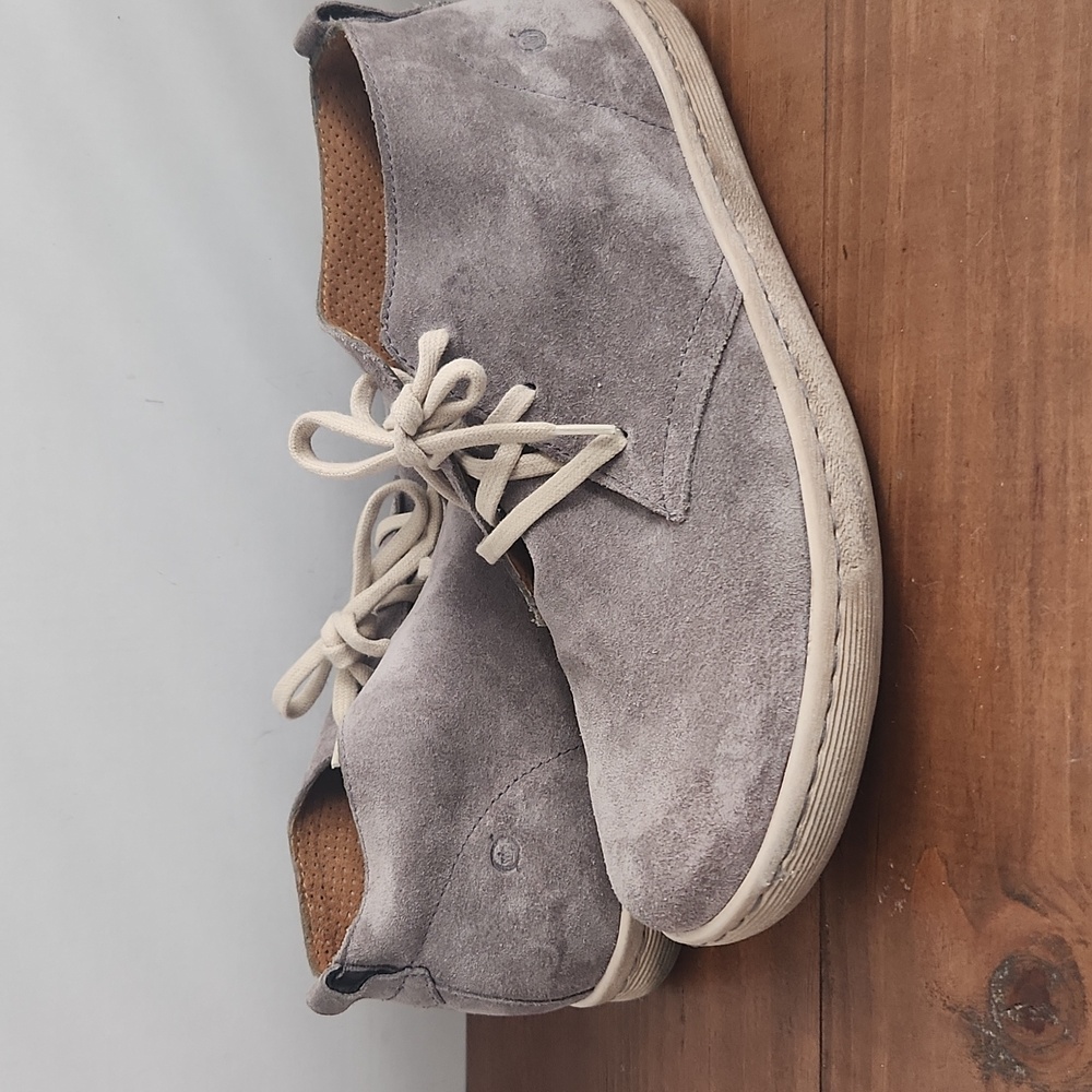 Born Men's GreySuede Classic Lace Up Round Toe Ankle Chukka Boots
